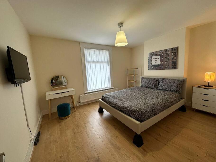Big 3 Bedroom London House With 2 Bathroom Plumstead (Greater London) Exterior photo