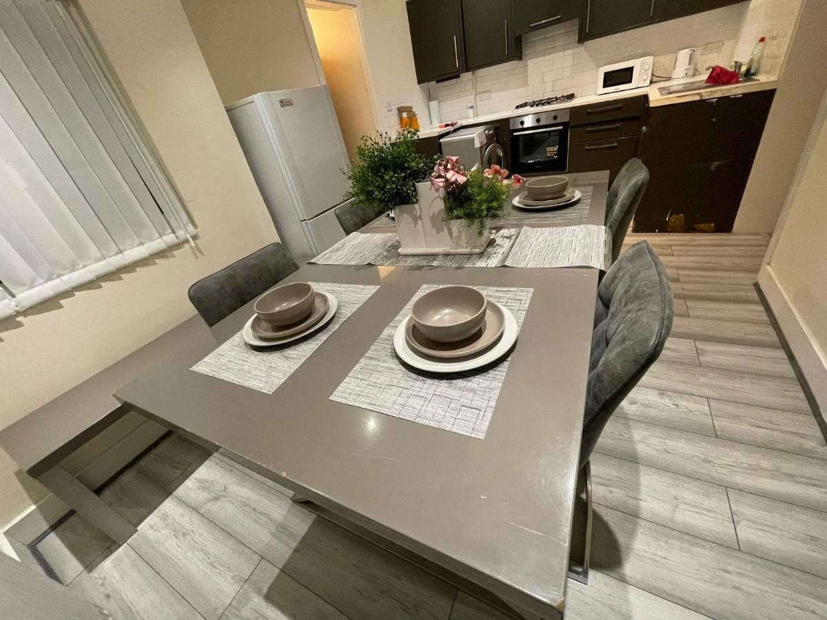 Big 3 Bedroom London House With 2 Bathroom Plumstead (Greater London) Exterior photo
