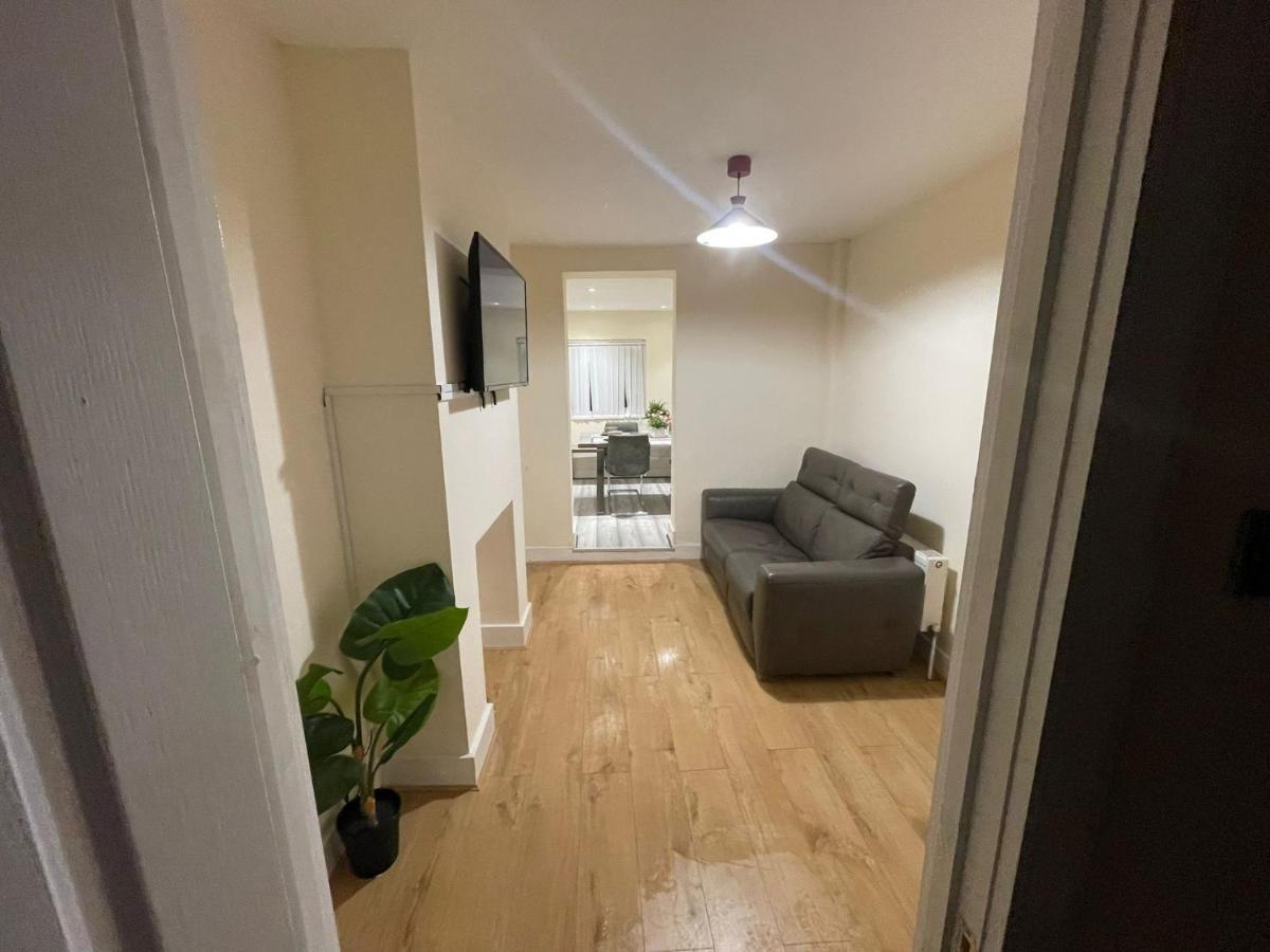 Big 3 Bedroom London House With 2 Bathroom Plumstead (Greater London) Exterior photo